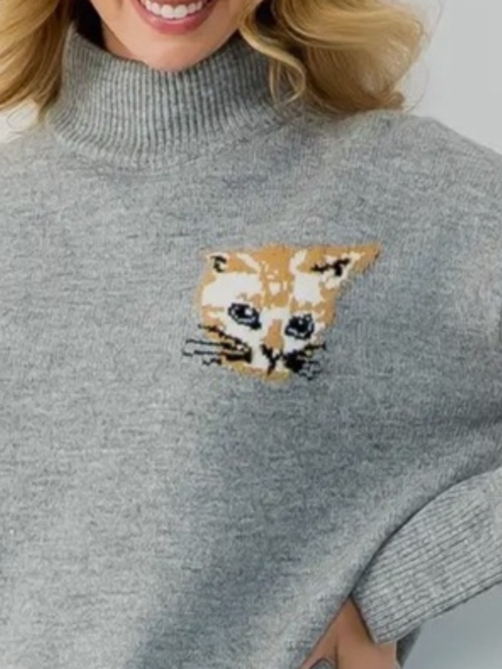 THML Mock Neck Sweater w/ Cat Patch Gray Size‎ Small